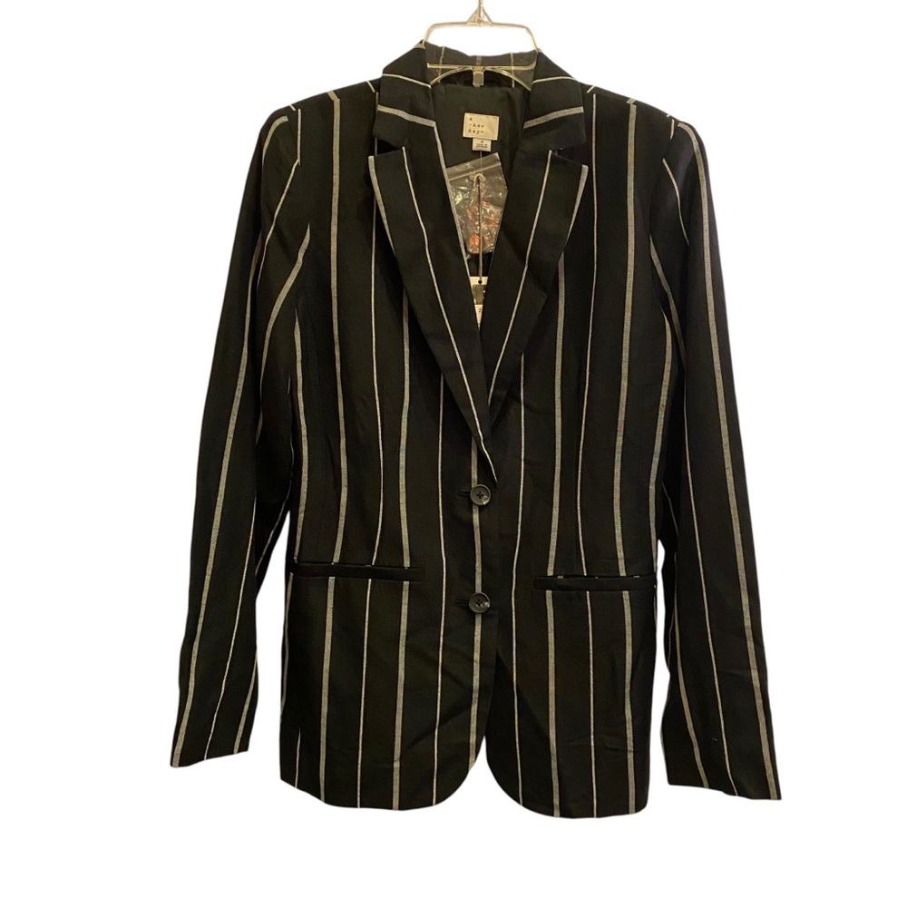 A New Day Women’s Linen Blend Minimalist Black and White Striped Blazer Sz 2